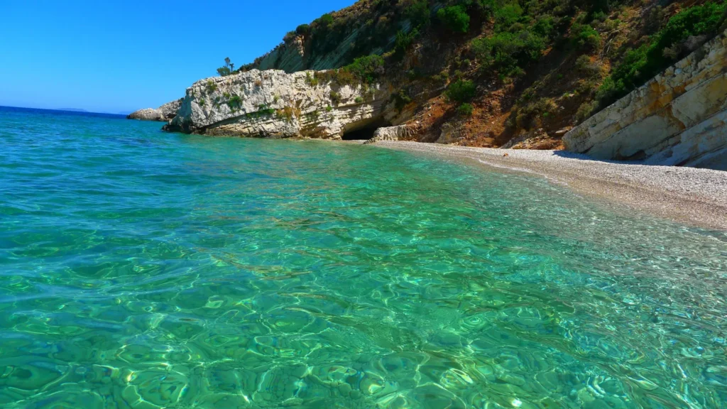 Ithaca beaches: pebble beach with clear turquoise water